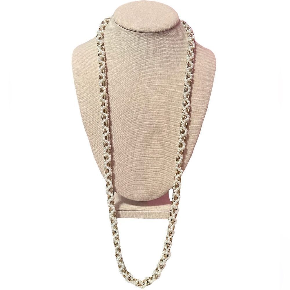 🤯5/$25🤯 Long Pearl And Gold Necklace